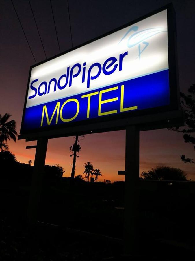 Grasstree Beach Sandpiper Motel מראה חיצוני תמונה
