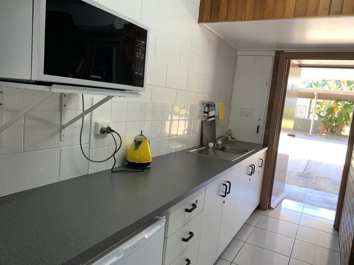 Grasstree Beach Sandpiper Motel מראה חיצוני תמונה