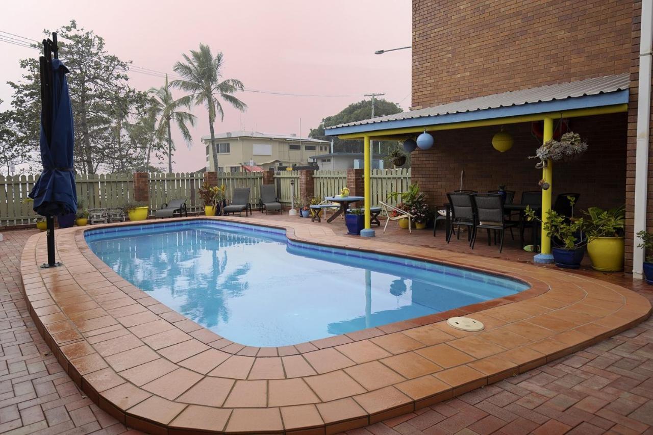 Grasstree Beach Sandpiper Motel מראה חיצוני תמונה